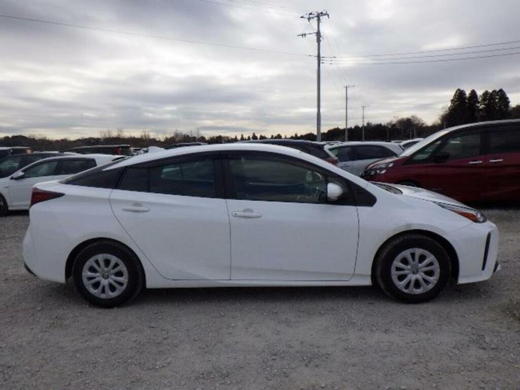 Toyota Prius S 4Wd White #2