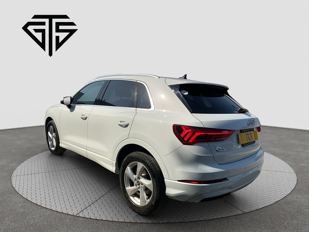 Audi Q3 35Tdi Quattro Advance White #5
