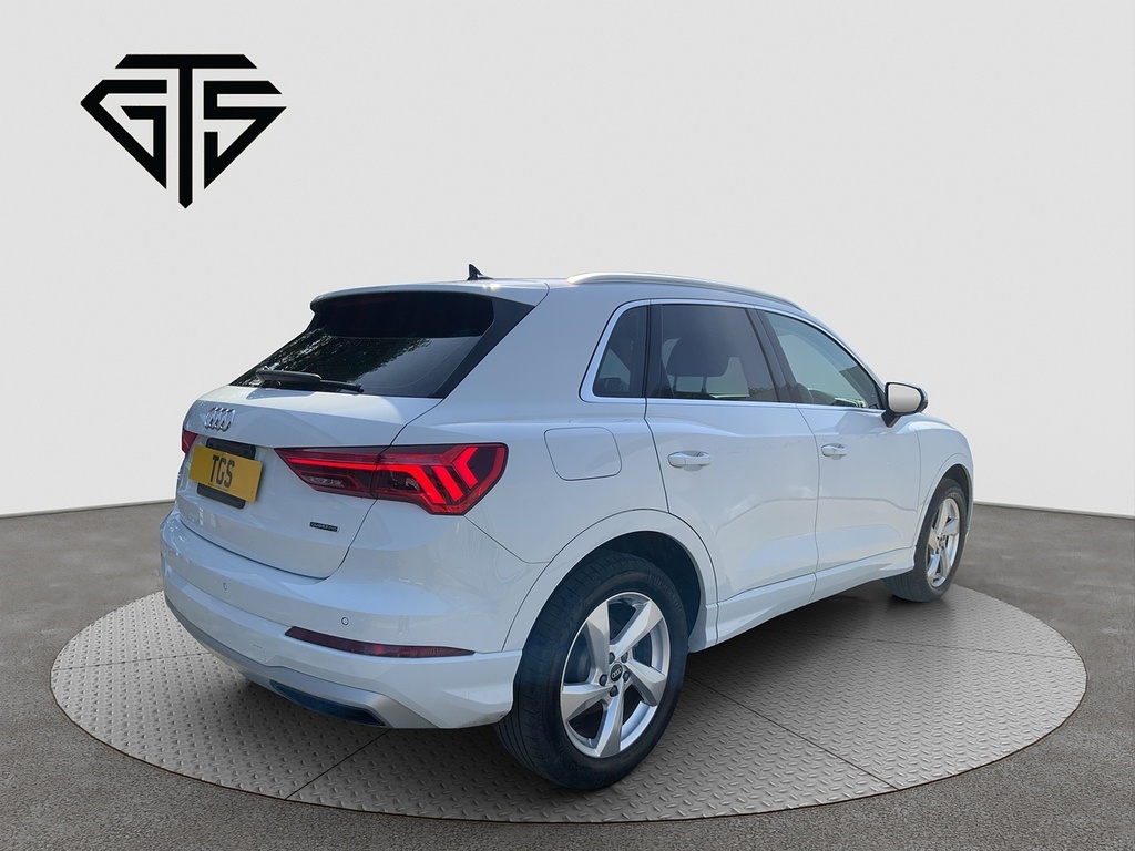 Audi Q3 35Tdi Quattro Advance White #3