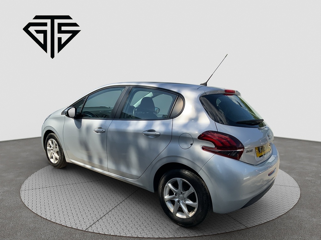 Peugeot 208 Puretech Active Silver #5