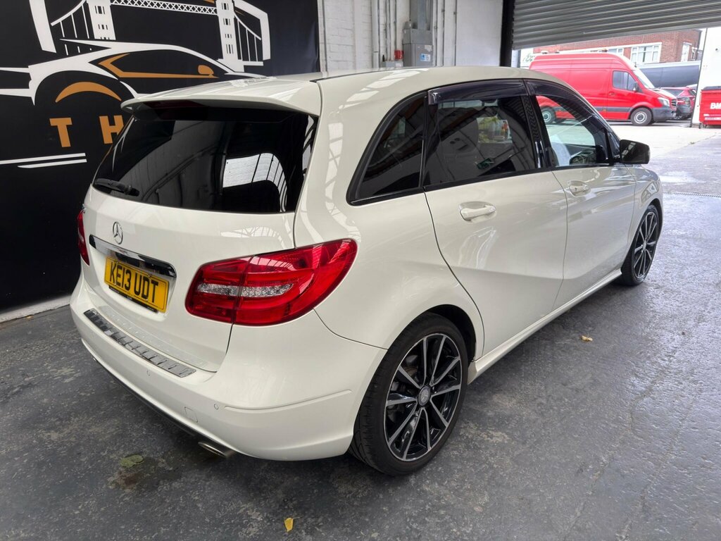 Mercedes-Benz B Class 1.6 B180 Blueefficiency Sport Mpv 7G-dc White #4