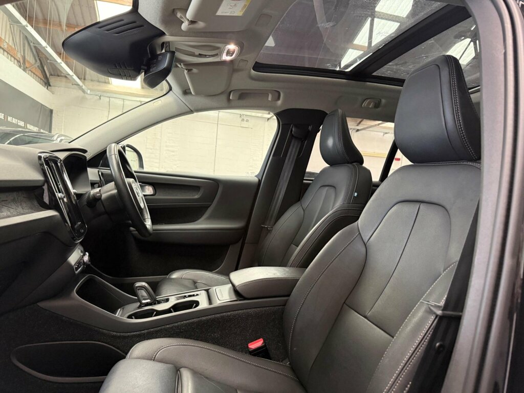 Volvo XC40 T3 Inscription Blue #11