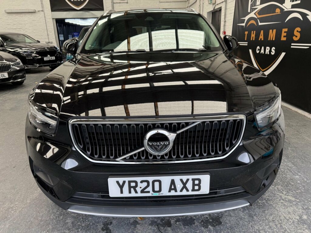 Volvo XC40 T3 Inscription Blue #2