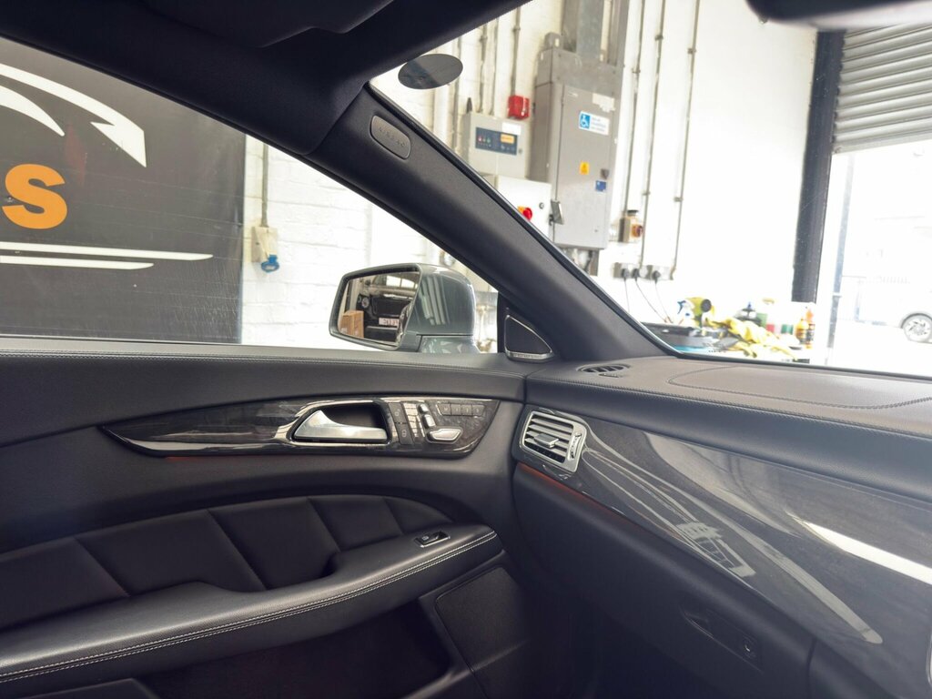 Mercedes-Benz CLS 400 Amg Line 7G-tronic Black #20