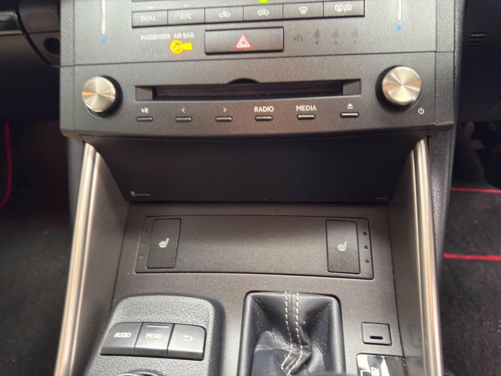 Lexus IS 300H Executive Edition Cvt Silver #14