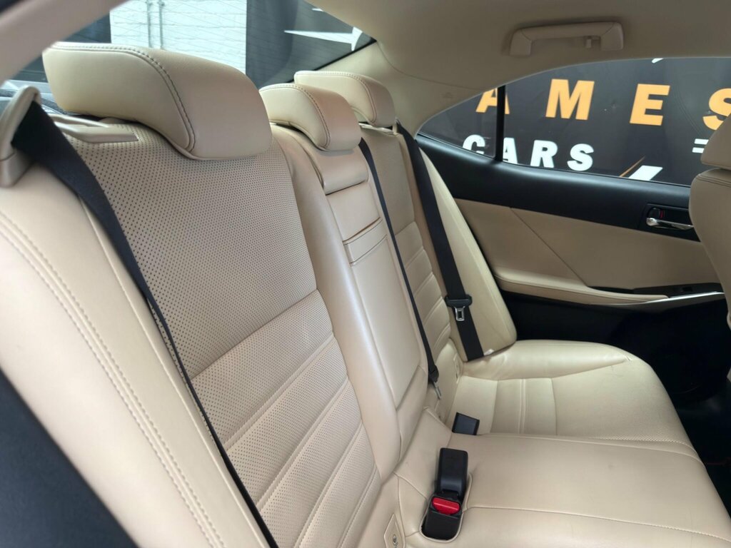 Lexus IS 300H Executive Edition Cvt Silver #30