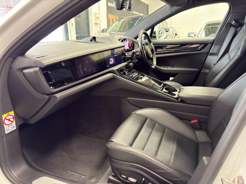 Porsche Panamera Hybrid Blue #28