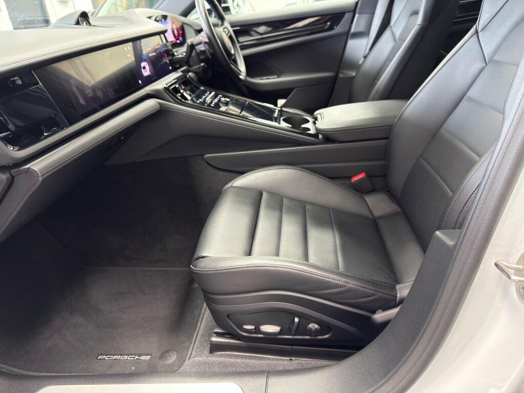Porsche Panamera Hybrid Blue #31