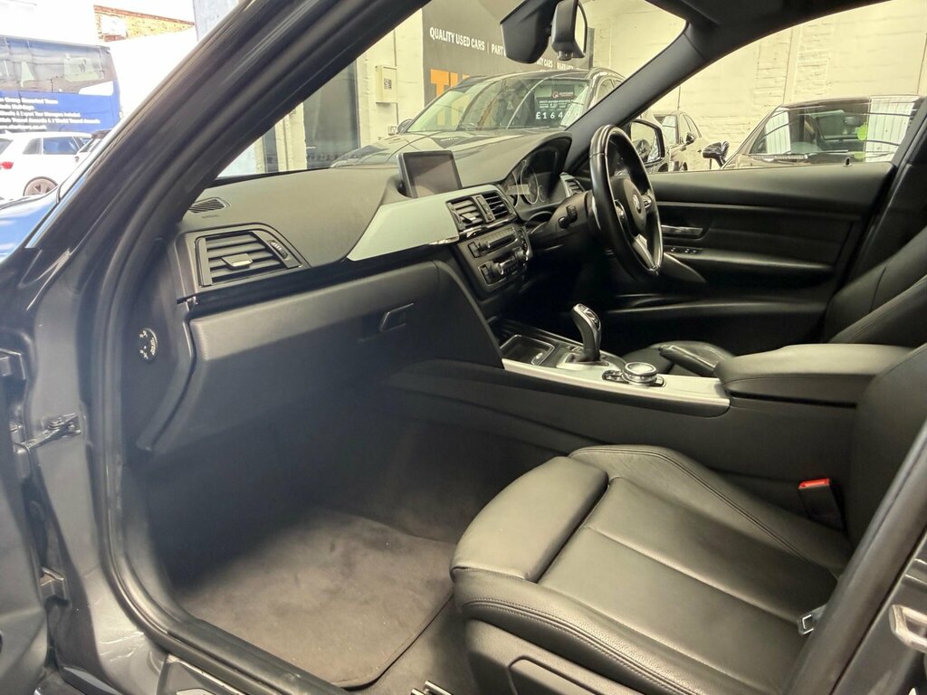 BMW 3 Series 316D Se 114 White #19