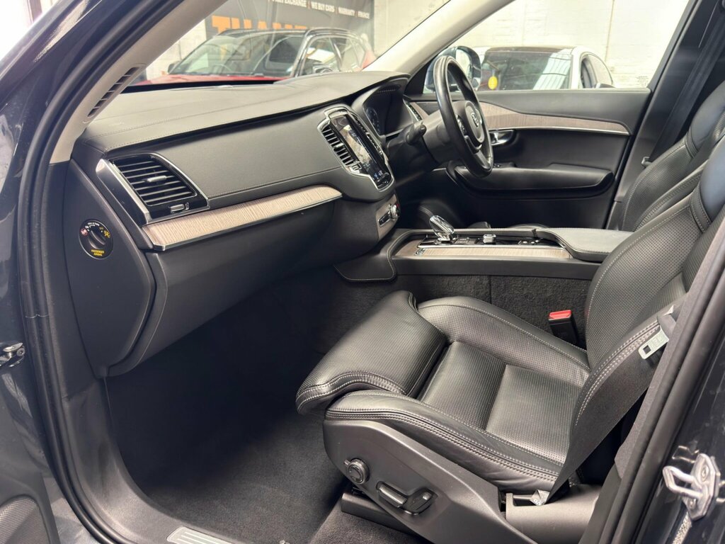 Volvo XC90  Grey #40