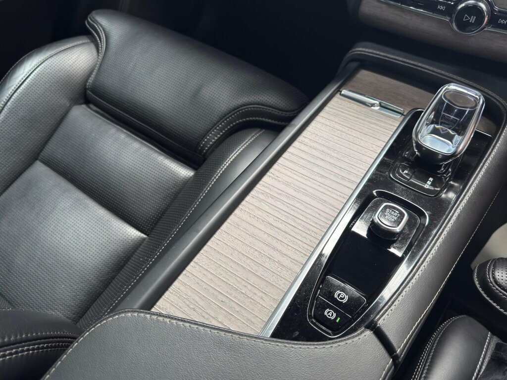 Volvo XC90  Grey #28
