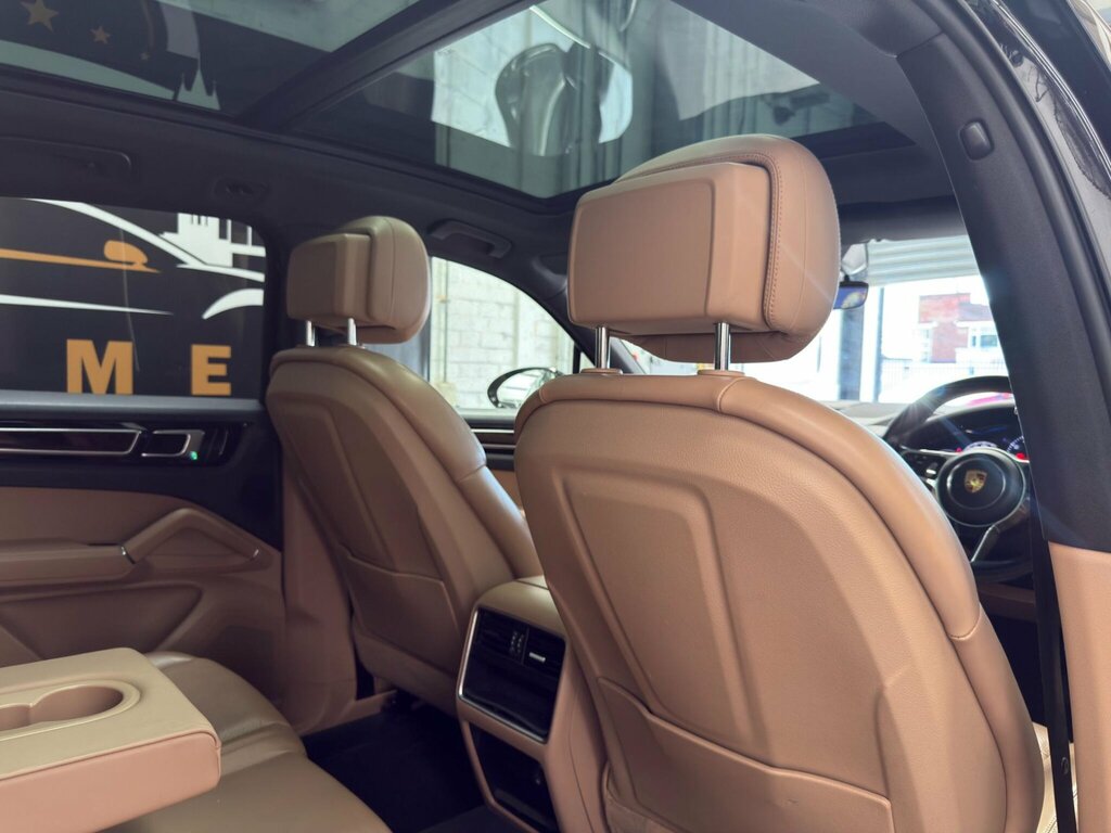 Porsche Cayenne Suv 4.0T V8 Turbo Tiptronic S 4Wd Ss Black #31