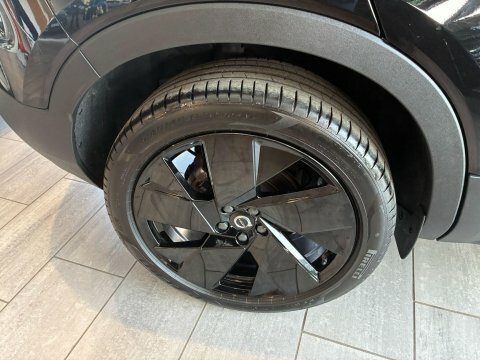 Volvo XC40 Petrol  #18