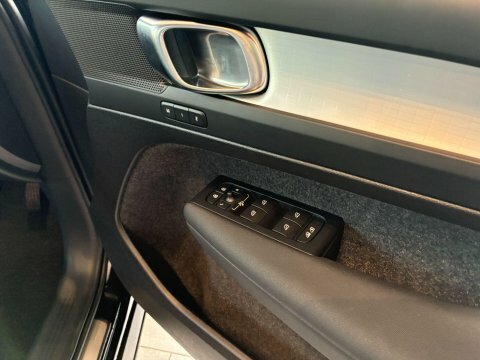 Volvo XC40 Petrol  #14