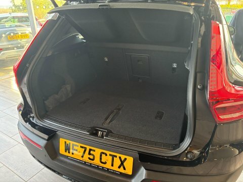 Volvo XC40 Petrol  #23