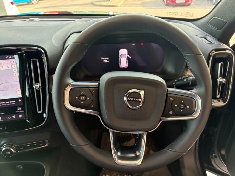 Volvo XC40 Petrol  #24