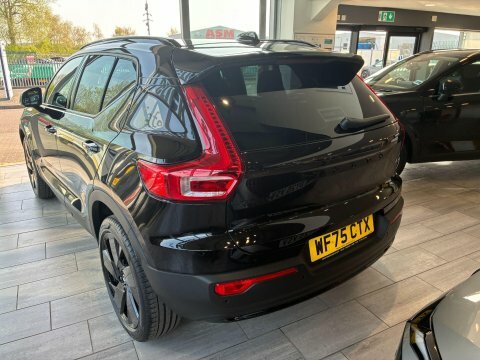 Volvo XC40 Petrol  #4