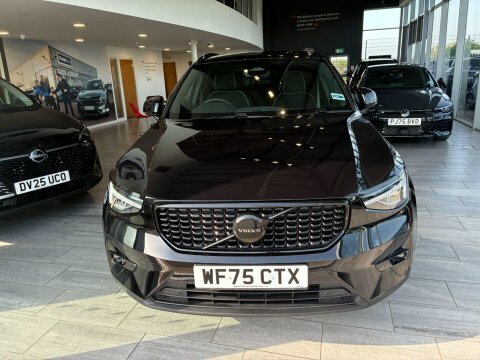 Volvo XC40 Petrol  #2