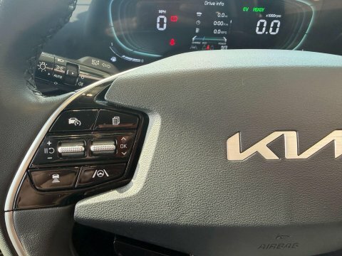 Kia Niro Hybrid Grey #25