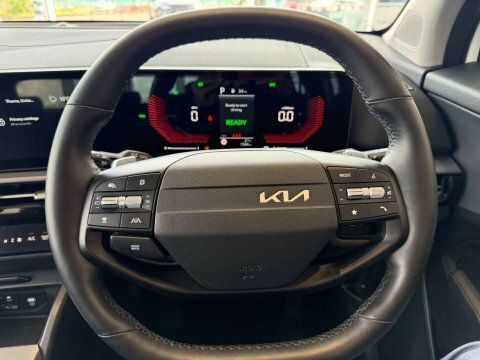 Kia Sportage Diesel White #23