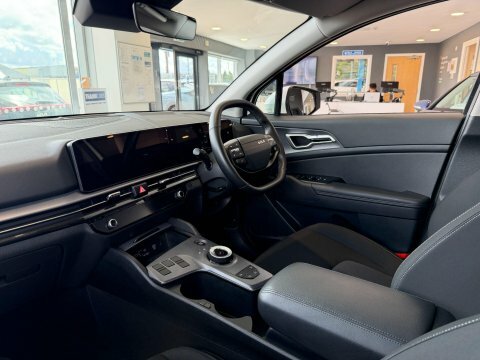 Kia Sportage Diesel White #16