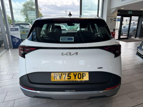 Kia Sportage Diesel White #9
