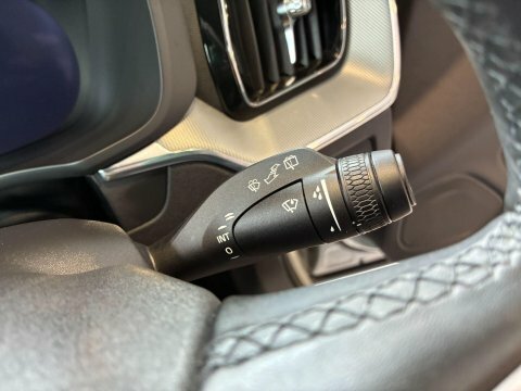 Volvo XC60 2022 22 2.0H  #24