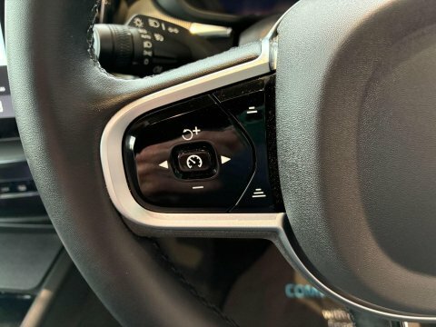 Volvo XC60 2022 22 2.0H  #22