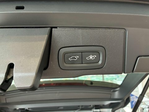 Volvo XC60 2022 22 2.0H  #15
