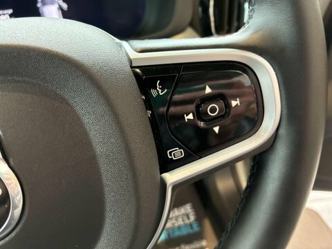 Volvo XC60 2022 22 2.0H  #23