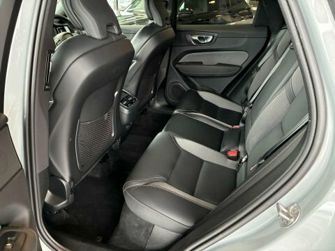 Volvo XC60 2022 22 2.0H  #16