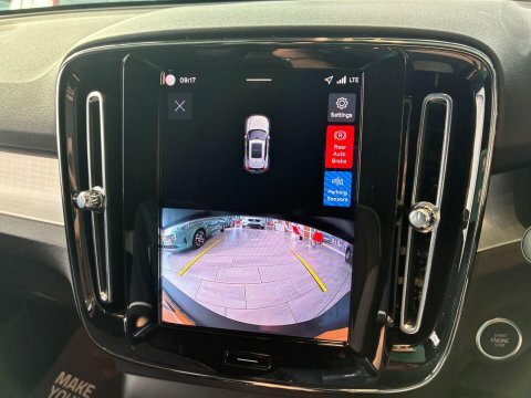 Volvo XC40 B4 Inscription Pro Black #22
