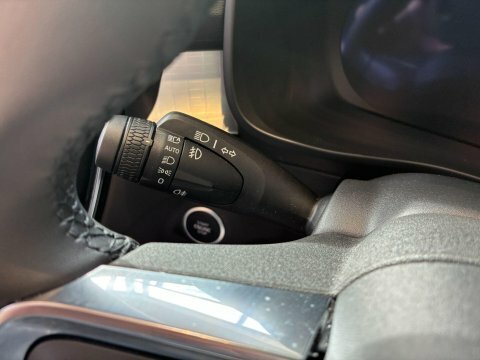 Volvo XC40 B4 Inscription Pro Black #16