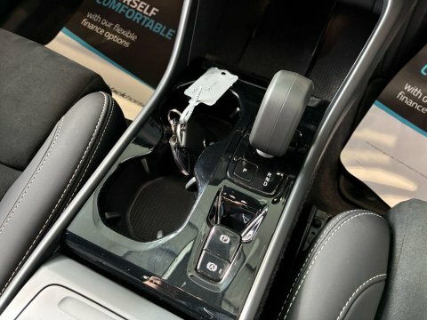 Volvo XC40 B4 Inscription Pro Black #8