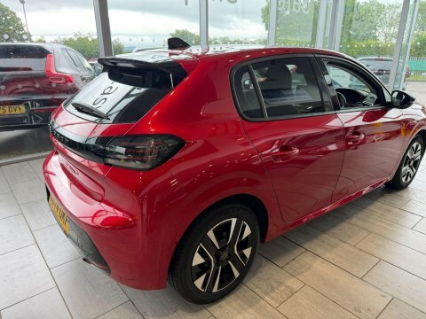 Peugeot 208 Hatchback White #6