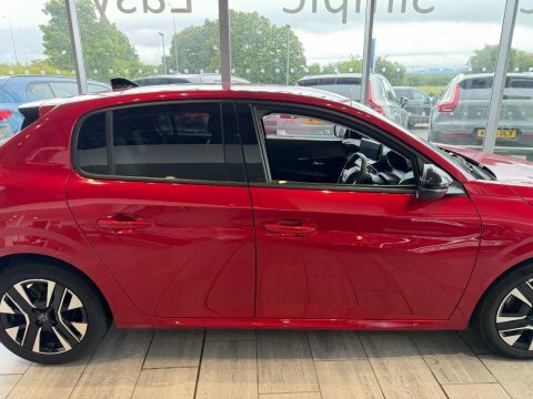 Peugeot 208 Hatchback White #5