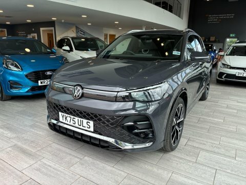 Volkswagen Tiguan Elegance Grey #1