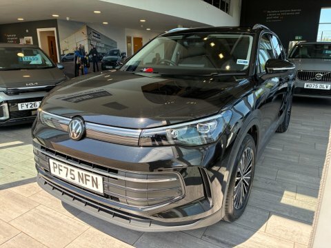 Volkswagen Tiguan Match Tdi Bluemotion Technology Sat Nav Blue #1