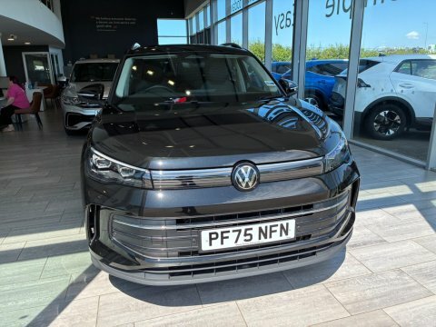 Volkswagen Tiguan Match Tdi Bluemotion Technology Sat Nav Blue #2