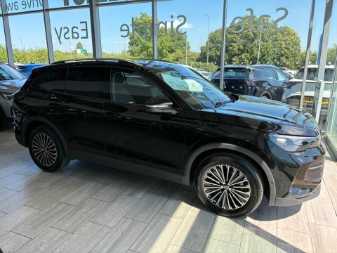 Volkswagen Tiguan Match Tdi Bluemotion Technology Sat Nav Blue #4