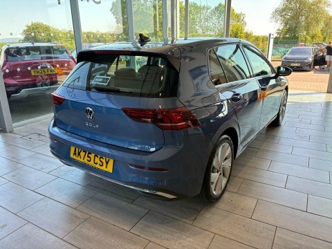Volkswagen Golf Hatchback White #6
