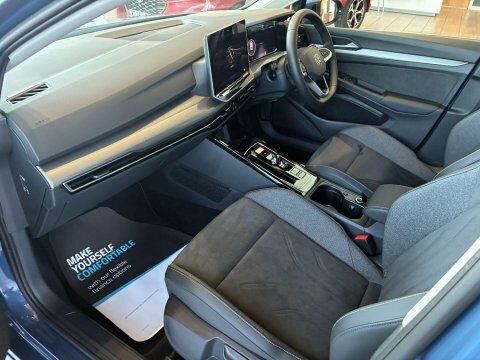 Volkswagen Golf Hatchback White #28