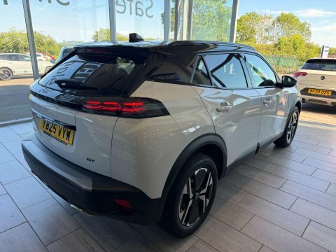 Peugeot 2008 1.2 Puretech Gt  #4
