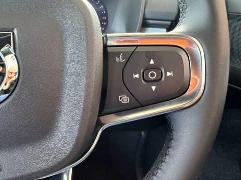 Volvo XC40 T4 Inscription Awd White #25