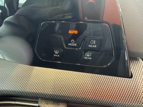 Volkswagen Golf Mk8 Hatch 5-Dr 1.5 Etsi 150Ps Style Evo Dsg #18