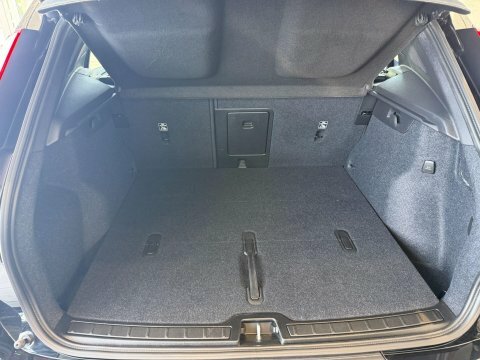 Volvo XC40 2.0 B3p Plus Dark  #8