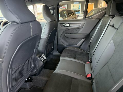 Volvo XC40 2.0 B3p Plus Dark  #13