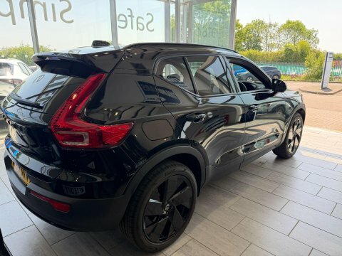 Volvo XC40 2.0 B3p Plus Dark  #6