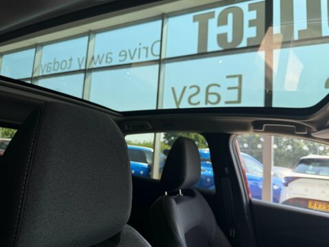 Nissan Qashqai Hatchback Blue #50