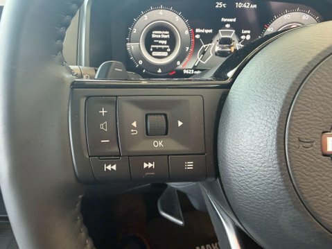 Nissan Qashqai Hatchback Blue #54